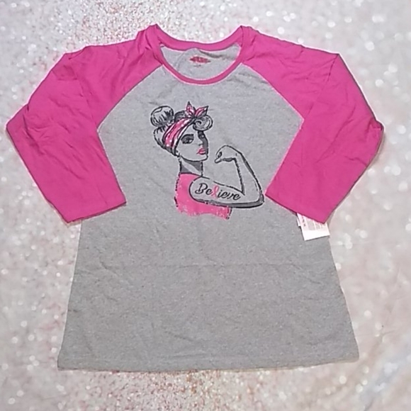 pink and gray raglan shirt